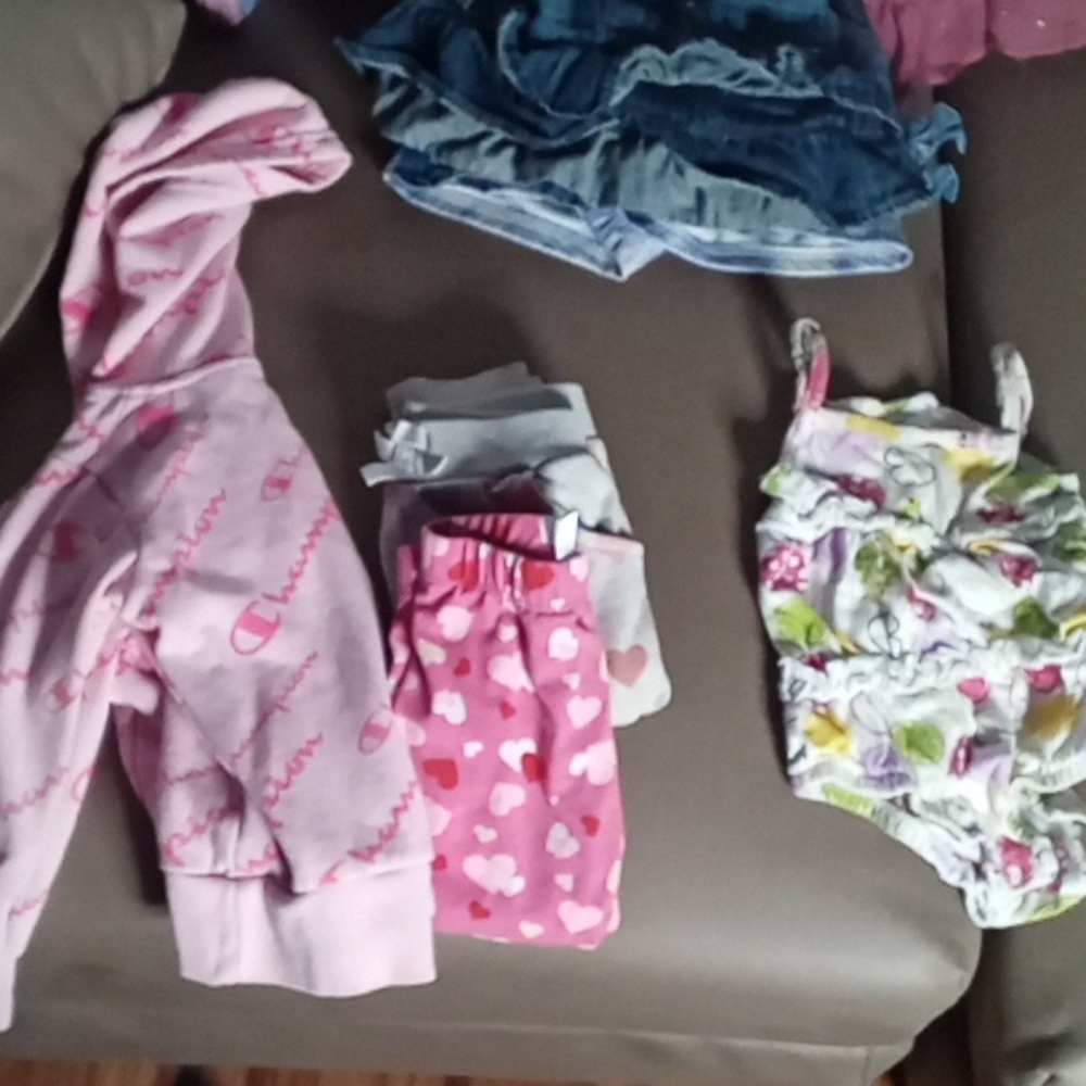 33 items total - Picture 12 of 13